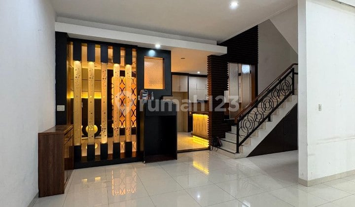 Dijual Cepat Villa Murah Komplek Cemara Asri