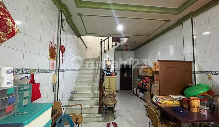 Dijual Ruko Siantar Jl. Cipto Murah dan Strategis