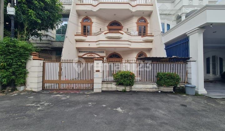 Luxury Villa Taman Polonia 4 - Juanda Medan