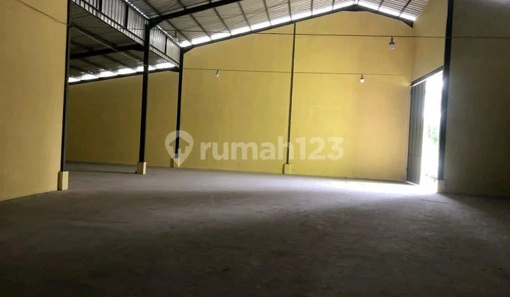 For Rent New Warehouse by Pemda Kadu Agung Tigaraksa Road, Tangerang. Contact Ingche 08777102xxxx For Rent New Warehouse by Pemda Kadu Agung Tigaraksa Road, Tangerang. Contact Ingche 08777102xxxx