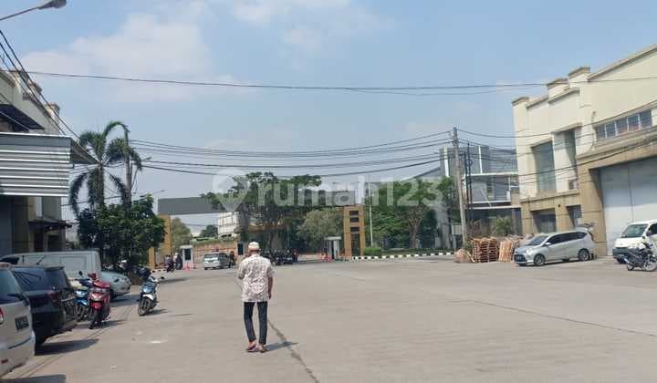 Prima Center Warehouse West Jakarta Price Reduced. Contact Ingche 08777102xxxx