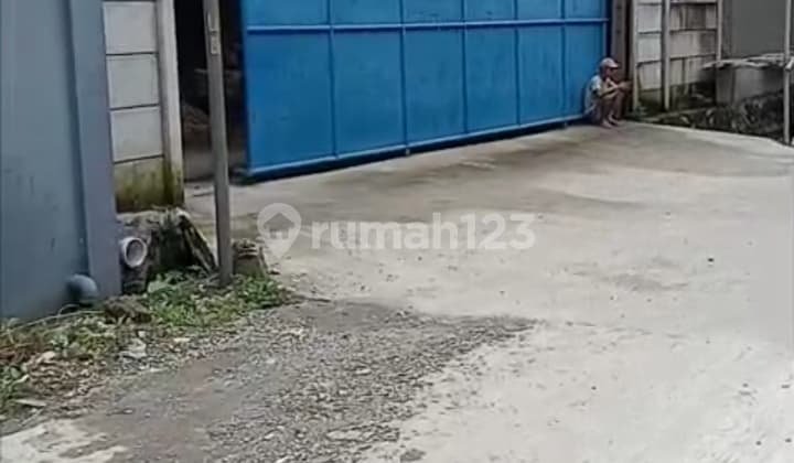 For Rent: Warehouse Kav. DPR, Area 800M², Includes 2-Story Office & 7000W Electricity. Contact Ingche.08777102xxxx