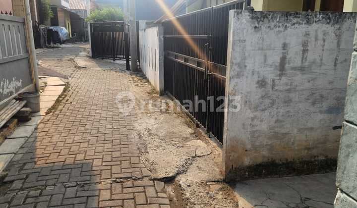 Jual Murah Banget Rumah Siap Huni 550Jtf Dgn Kamar Tidur 5. Hubungi Ingche 0877xxxxxxxx