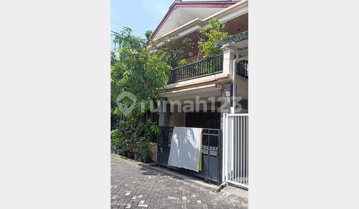 Rumah Manyar Indah