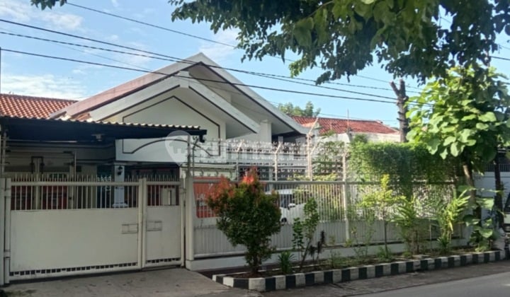 Rumah Medokan Asri Tengah Surabaya