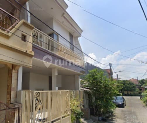 Rumah di Wiyung Indah