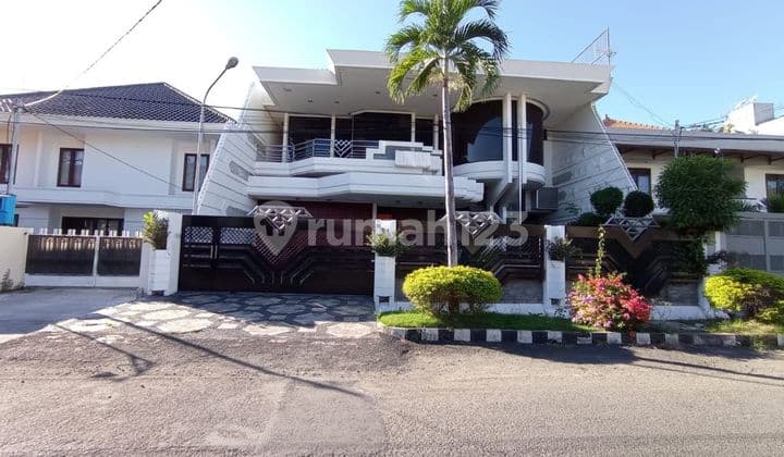 Rumah Kecilung, Genteng Surabaya