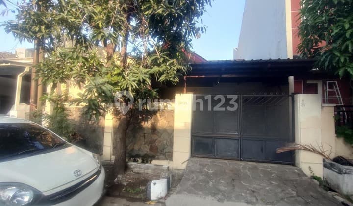 Rumah Wisma Gunung Anyar Selatan