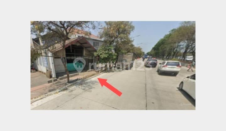 Gudang di L Jalan Dupak