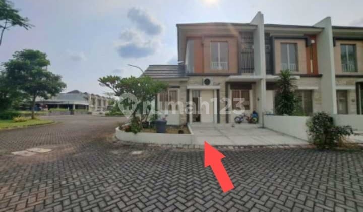 Rumah Di Greenland Residence Garbera Gresik