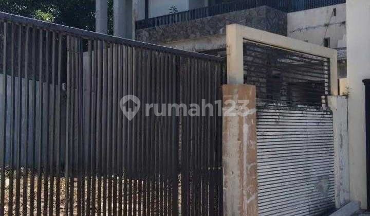 Dijual Rumah Dharmahusada Mas
