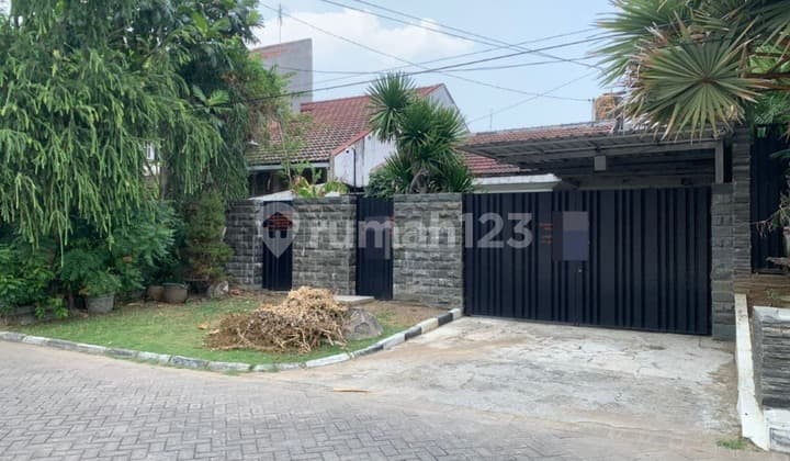 Rumah Jajar Tunggal Utara Surabaya