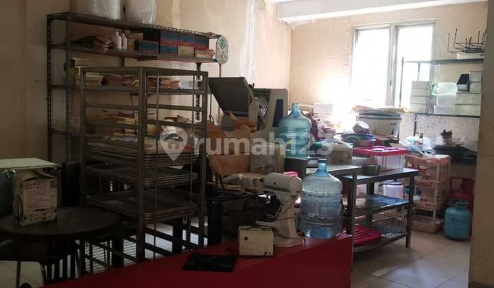 Ruko Strategis Harapan Indah, Lokasi Ramai