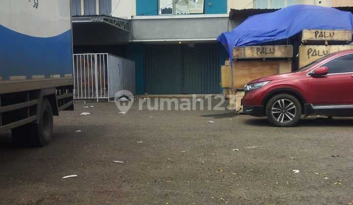 Dijual Cepat Rumah Usaha Pinggir Jalan di Harapan Indah 1, Bekasi - Lokasi Strategis, Siap Pakai