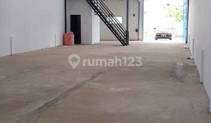 Dijual Gudang Siap Pakai di Sayap Kopo Bandung