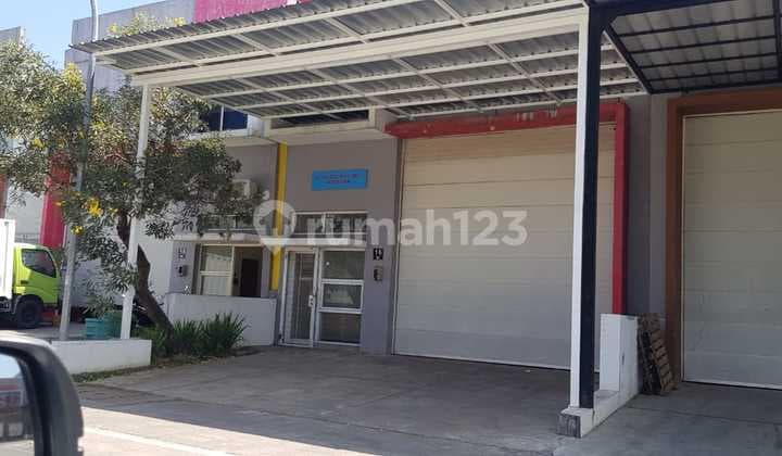 Dijual Cepat Gudang Bizpark di Komplek Pergudangan Bandung