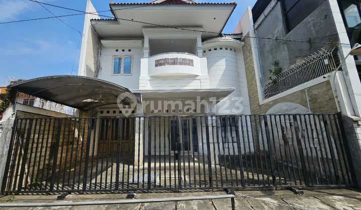 DISEWAKAN RUMAH 2 LANTAI TENGAH KOTA SEMARANG COCOK UNTUK HUNIAN ATAU OFFICE