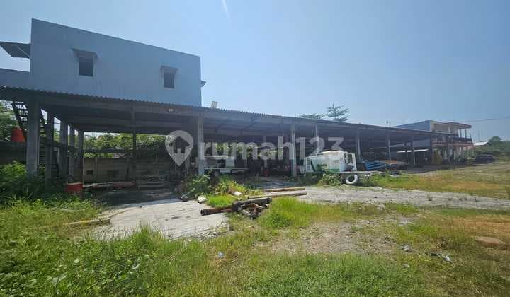 Land + Warehouse Building, includes Mess and Office, Genuk Semarang