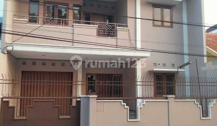 Rumah Tengah Kota Semarang Cocok Juga Untuk Kantor 2 Lantai