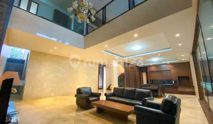 FULLY FURNISHED, FULLY MARBLE HOUSE LOCATED IN UPPER SEMARANG