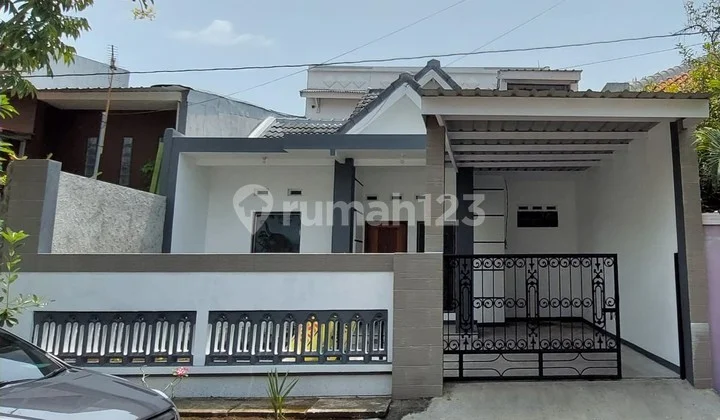 RUMAH TINGGAL DI SEMARANG INDAH COCOK UNTUK OFFICE JUGA RUMAH TINGGAL DI SEMARANG INDAH COCOK UNTUK OFFICE JUGA