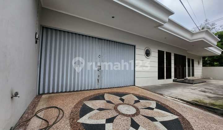 RUMAH BUKIT SARI SEMARANG