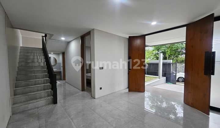 Disewakan Rumah Baru Furnished Bukit Sari Semarang