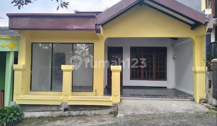 Rumah Siap Huni Di Banyumanik Semarang Row Jalan Lebar