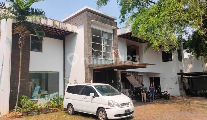 Dijual Via Lelang Rumah Mewah Murah Siap Huni Lokasi Prime Kemang Akses Mudah