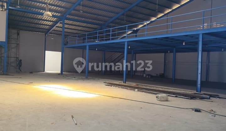 Disewa Gudang Pantai Indah Dadap Luas Bangunan 1600 Mezanine Kantor 2 Lantai Siap Pakai Dekat Akses Tol