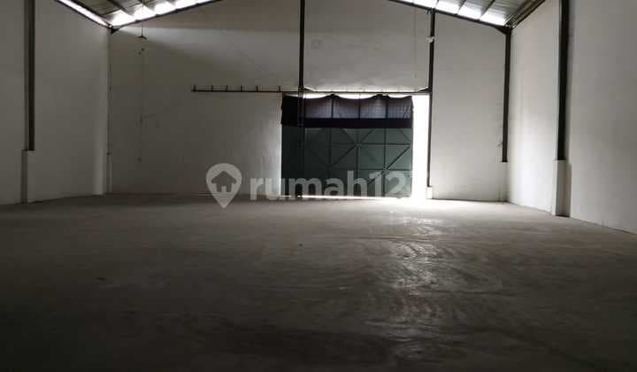 Disewakan Gudang 1200M2 Lokasi Strategis Kavling Dpr Cipondoh Terdapat Office 2 Lantai Siap Pakai