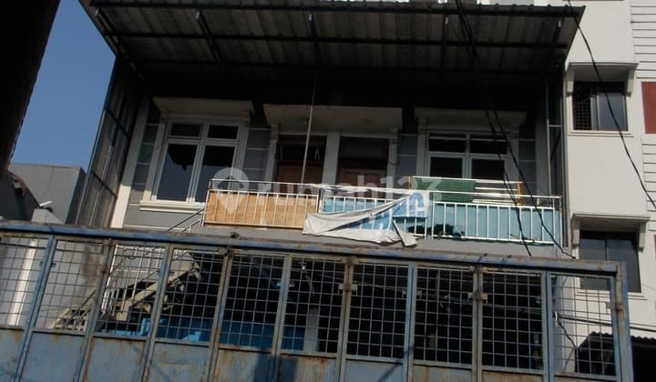 For Sale Via Auction, Strategic Shop House in Jembatan Lima, Ready to Occupancy
