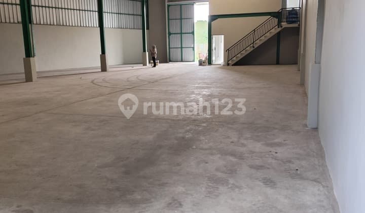 Sewa Gudang Industri 600M2 Strategis Jatake Tangerang Dekat Gerbang Tol Bitung