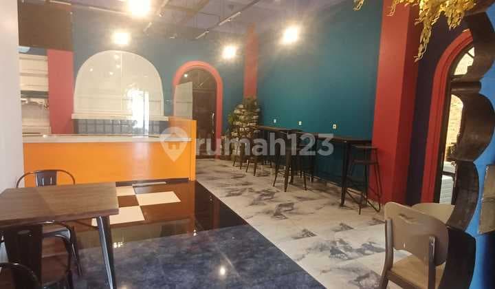Disewakan Rumah Luas Plus Kios Menceng Jakarta Barat Siap Huni Cocok untuk Hunian dan Usaha