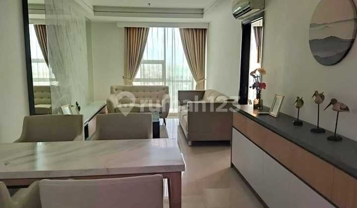 Unit Mewah 2 Br Full Furnished LT 26