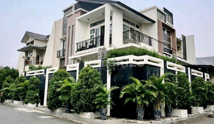 Nice House for Sale in Pulomas, East Jakarta, Jaktim, Ready to Occup