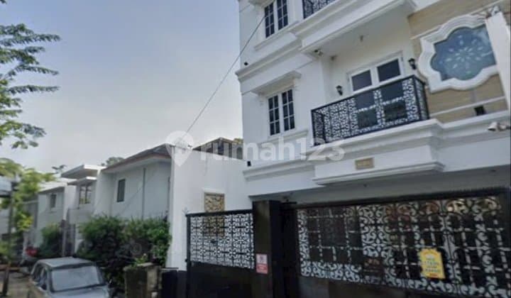 For Rent Office in Tebet 3 Floors Modern Minimalist South Jakarta Luxurious Furnished