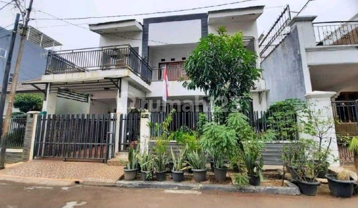 2-Story Ready-to-Occupy House in Kelapa Gading, North Jakarta