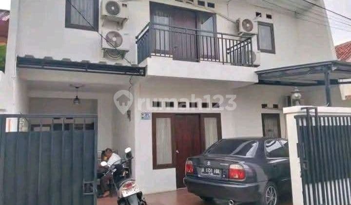 Rumah Bagus SHM di Duren Sawit, Jakarta Timur