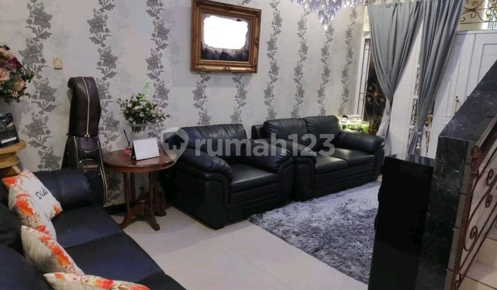 Rumah Siap Huni di Griya Cendana Town House, Pekayon, Bekasi