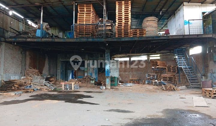 Warehouse & Office in North Bekasi Unfurnished