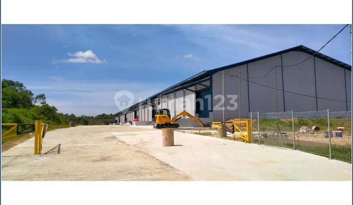 Disewakan Gudang Besar Di Km 13