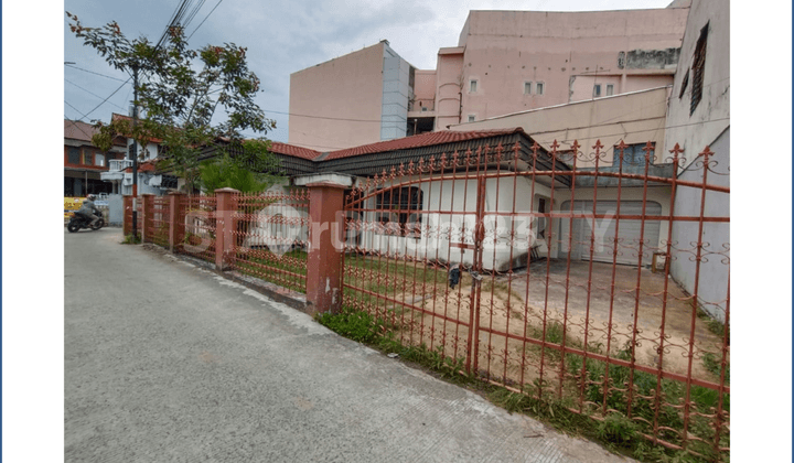 DIJUAL CEPAT RUMAH di Hanya 50 meter dari JL. JENDRAL SUDIRMAN – HM