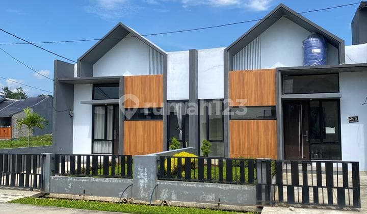 Rumah di Citereup Serasa Healing Tiap Hari