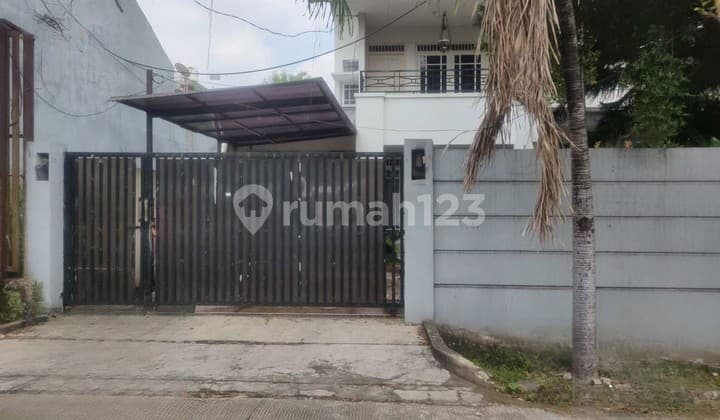Rumah 2 Lantai di Komplek Bri Kembangan Jakarta Barat