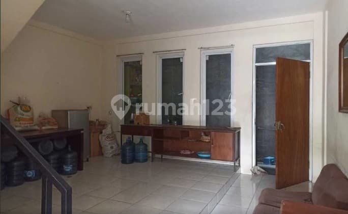 Dijual Rumah Kost 3 Lantai di Jl, Anggrek Cendrawasih, Pelmerah