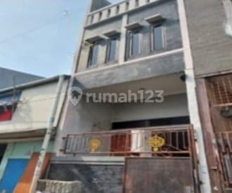 Rumah 2 Lantai di Jl. Pademangan Jakarta Utara