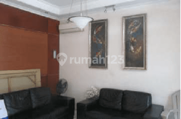 Rumah 2 Lantai di Perumahan Green Garden, Kebon Jeruk