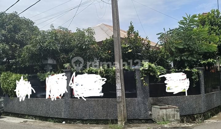Di Jual Rumah di Jalan golf Arcamanik Siap Huni