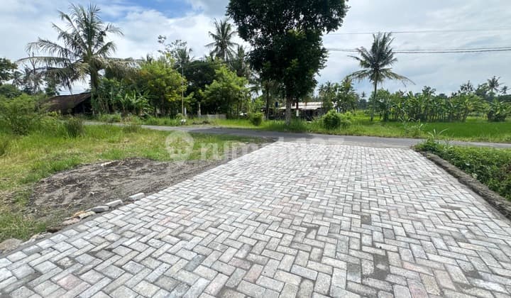 Tanah Area Jl Kaliurang, 3 Menit Kampus Uii, SHM Pekarangan